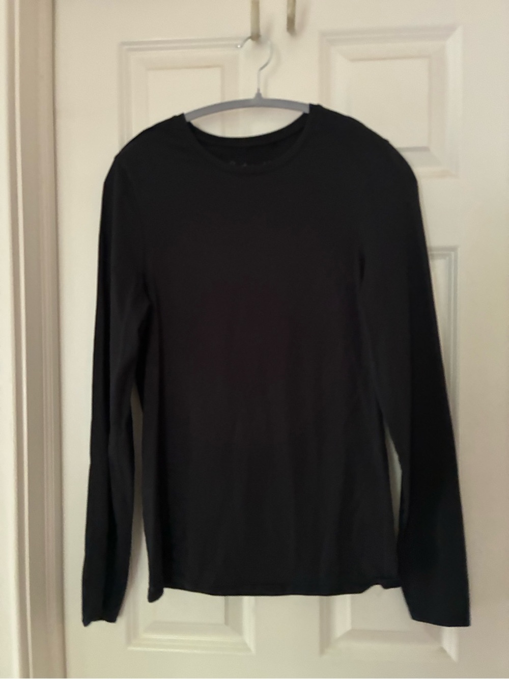 Classic Long-Sleeve Crewneck Cotton T shirt - Black